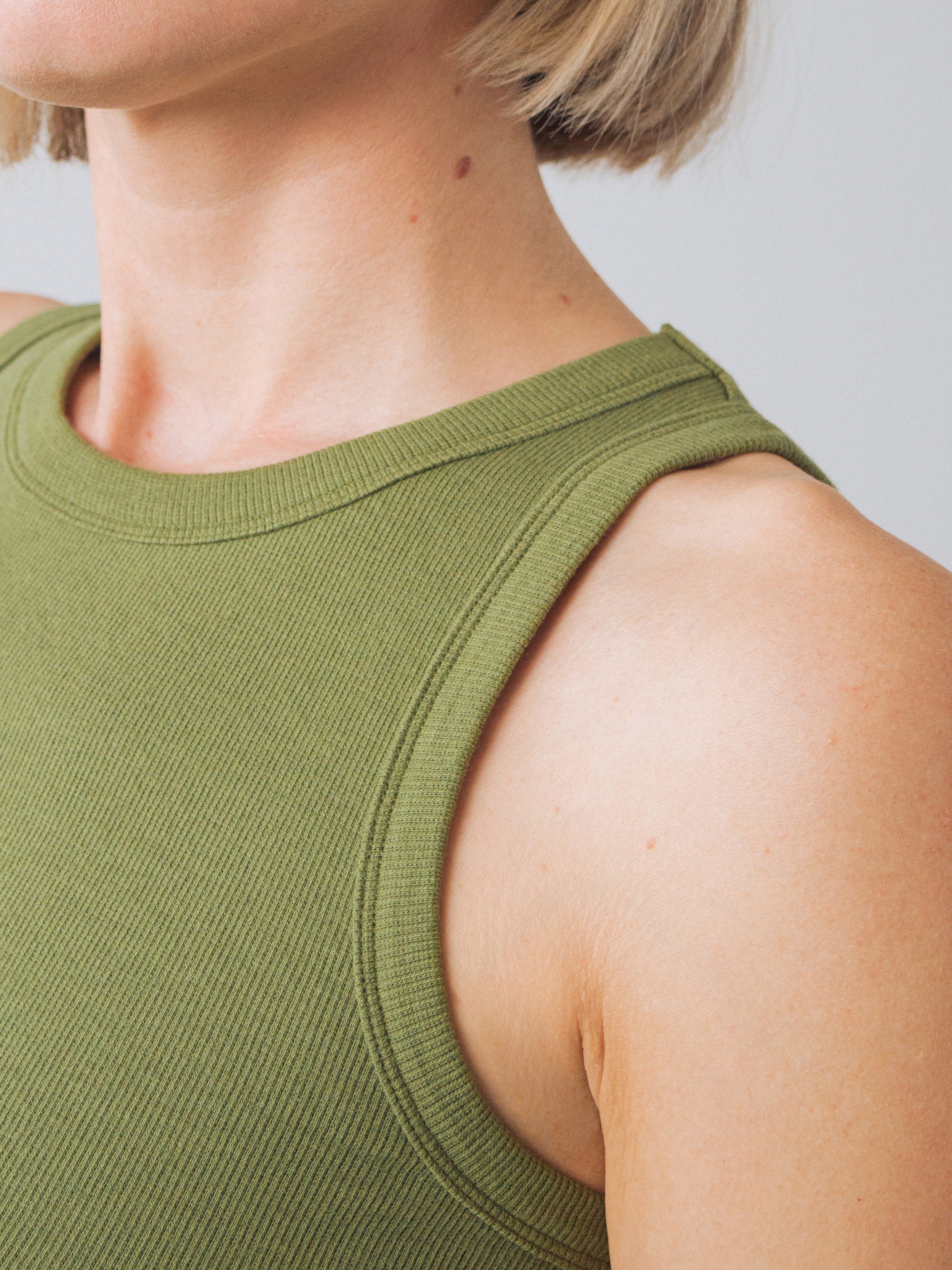 Geripptes Racer-Top