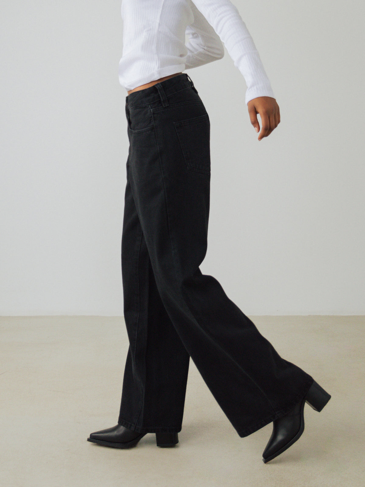 Wide Jeans
