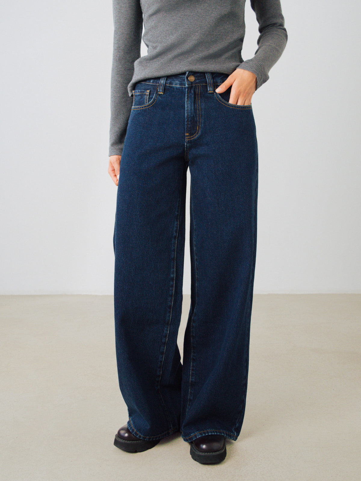 Wide Jeans